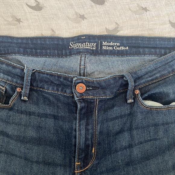 Jeans - Picture 2 of 3